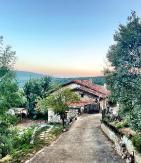 Las Peonías Casa Rural